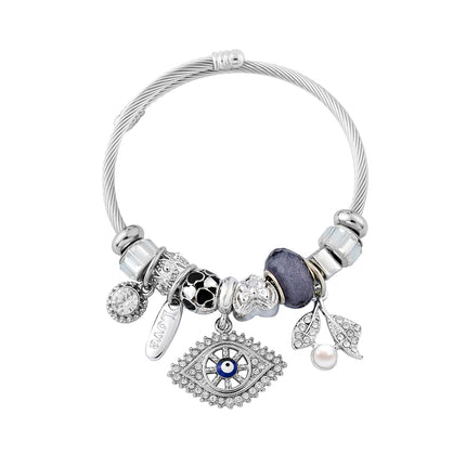 Pulsera Brazalete Plateado Con Colgante Ojo De Demonio Y Varios Elementos