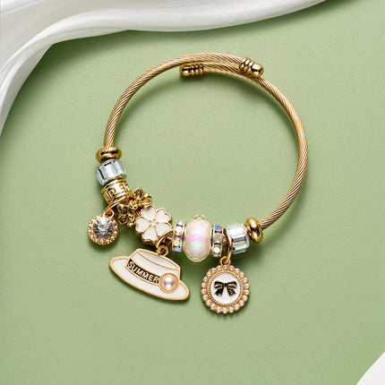 Pulsera De Acero Inoxidable Dorado Con Colgante De Sombrero Blanco Elegante
