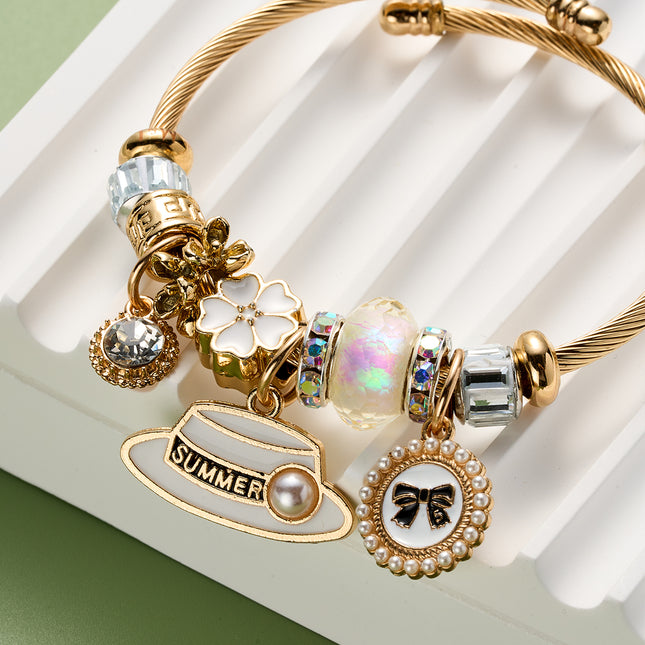 Pulsera De Acero Inoxidable Dorado Con Colgante De Sombrero Blanco Elegante