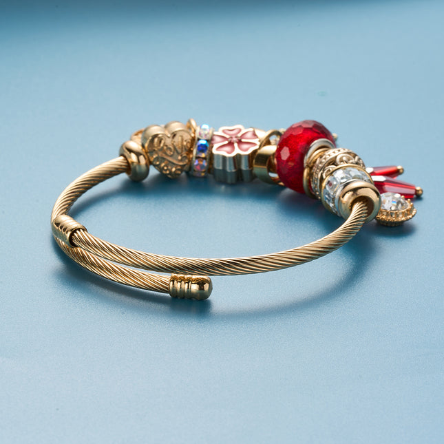 Pulsera Brazalete Dorado Con Colgantes Rojos Estrella Y Árbol De La Vida