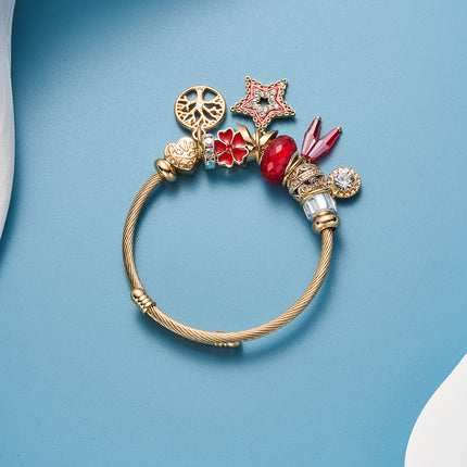 Pulsera Brazalete Dorado Con Colgantes Rojos Estrella Y Árbol De La Vida