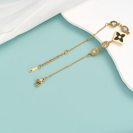 Pulsera De Cadena De Trébol Y Detalles De Zirconia De Moda Femenina