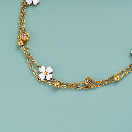Pulsera De Cadena Moda Con Flor Blanca Y Detalles De Zirconia