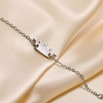 Pulsera De Acero Inoxidable Con Diseño De Corona En Oro Y Acero