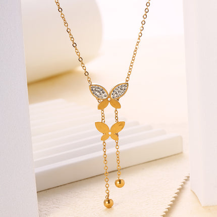 Collar de Mariposas Con Circonita Y Cuentas, Diseño Único De Dos Mariposas