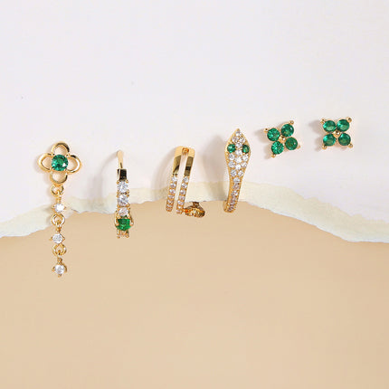 Aretes De Latón Con Zirconia Verde Y Blanca Diseño Retro Elegante