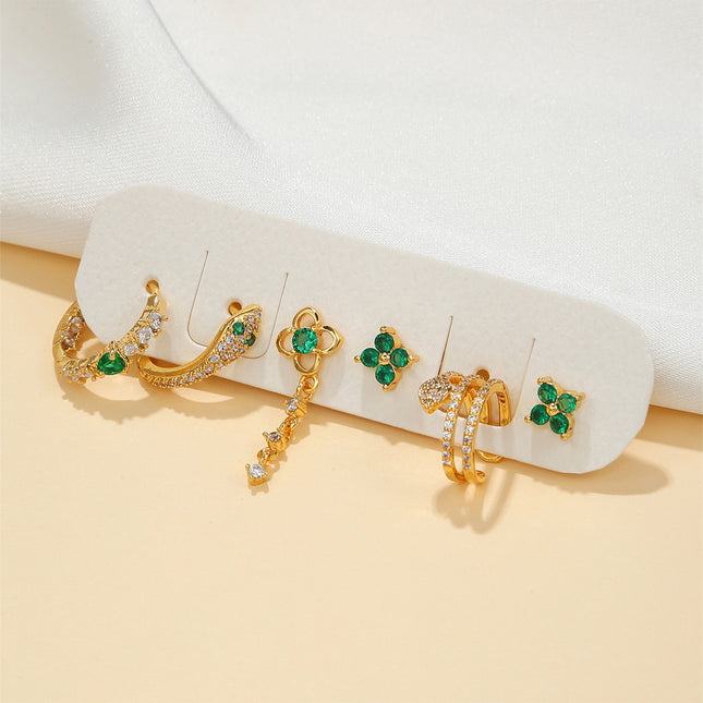 Aretes De Latón Con Zirconia Verde Y Blanca Diseño Retro Elegante