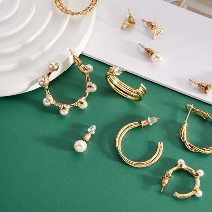 Aretes Con Perlas Artificiales Y Aros Simples Elegante En Aleación Set