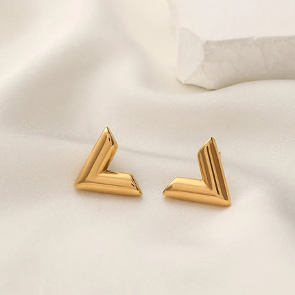 Aretes Y Collar De Acero Titanio En Forma De V Diseño Minimalista