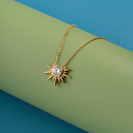 Collar De Cobre Con Baño De Oro 18K Con Dije de Sol Y Circonita