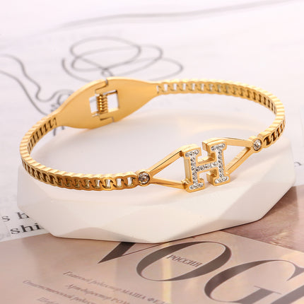Pulsera Con Letra H Y Circonitas Diseño De Resorte En Acero Inoxidable